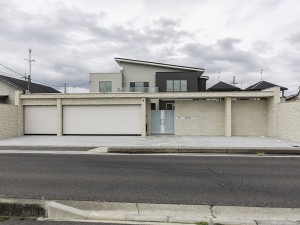 2C 4 - 天然素材の組み合わせが優しい色合いです　近江八幡市