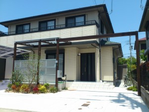 34C 3 - 白いタイルで明るく清潔感いっぱいに　大津市