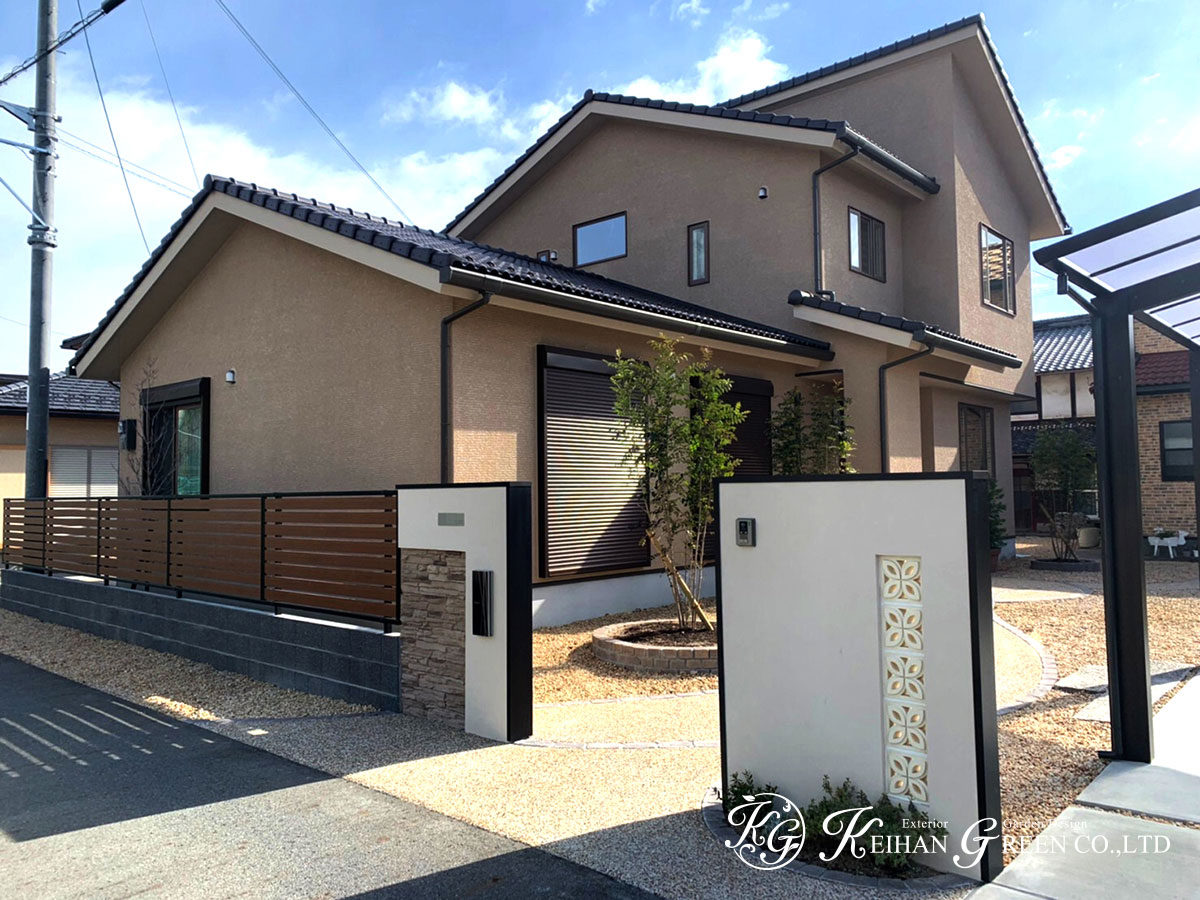 main 1 - 甘すぎず、優しいシンプルナチュラルなエントランス　栗東市