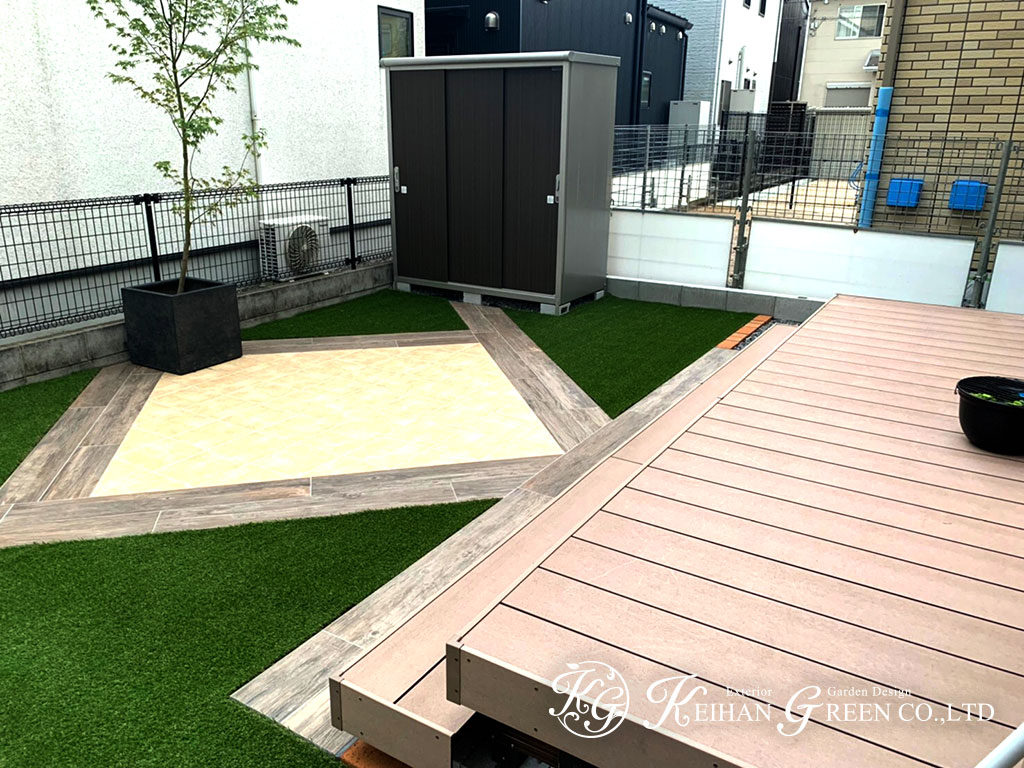main 5 - 人工芝とタイルの組合せがおしゃれなお庭　栗東市