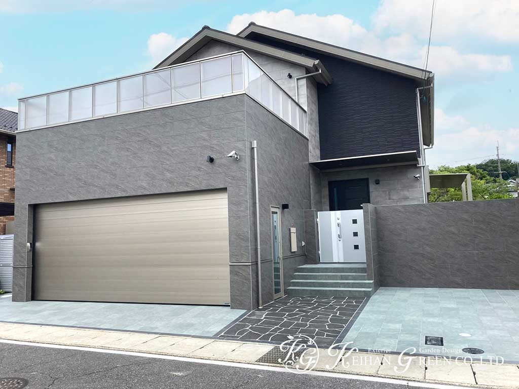 main 6 - 重厚感ある瀟洒な佇まいのクローズ外構　大津市